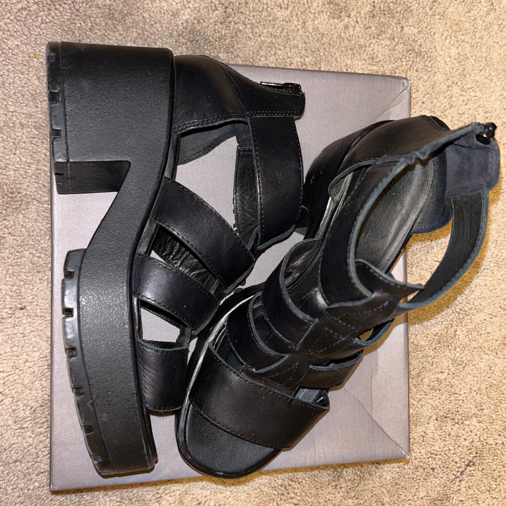 Vagabond Dioon Chunky Platform Sandals